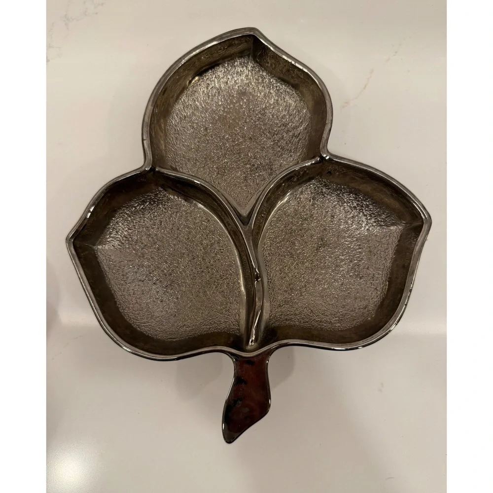 Aluminum Clover Leaf Divided Serving Dish Tray Textured Silver 1994